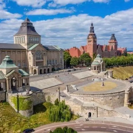 Hanza Tower Gold 26 Sauna & Pool & Szczecin